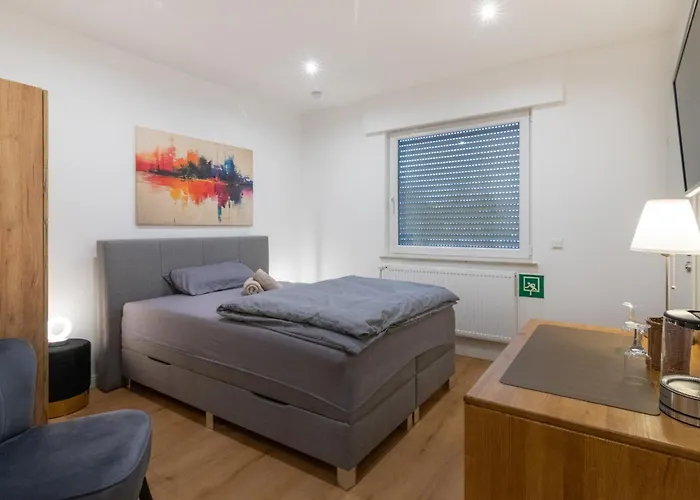 S-rooms Zimmervermietung 1,2 Lejlighed *